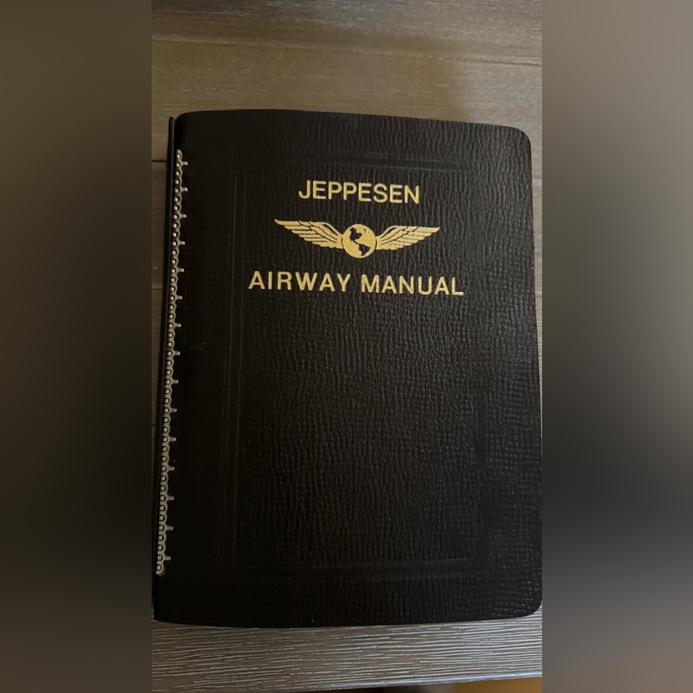 Jeppesen Airway Manual